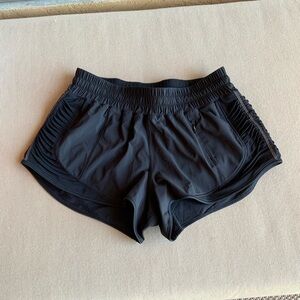 Lululemon Athletica Black size 8 Athletic Shorts